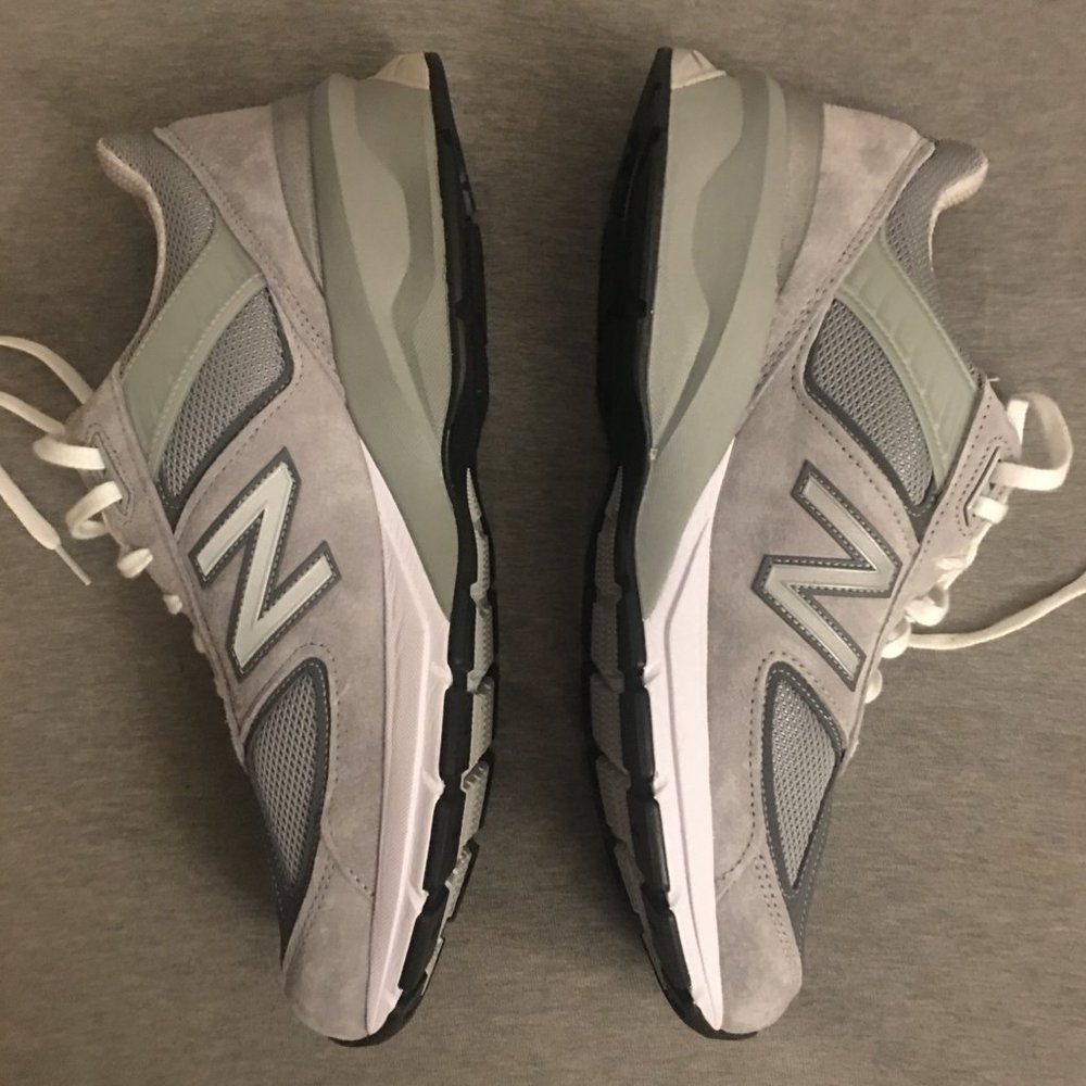 New Balance 990v5 Grey / Castlerock Size 12.5 Mens (US)